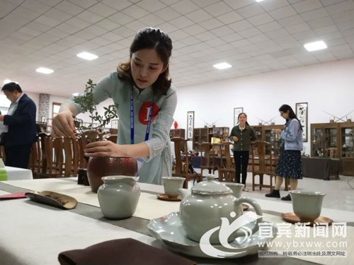 秀技能展功底&nbsp;宜宾举行首届农民工技能大赛(图1)