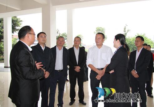 省委改革办（政研室）督察处到四川三河职业学院调研(图1)