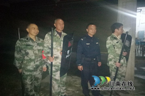 合江县大桥司法所积极开展大排查大巡逻行动(图1) 合江县大桥司法所积极开展大排查大巡逻行动(图1)