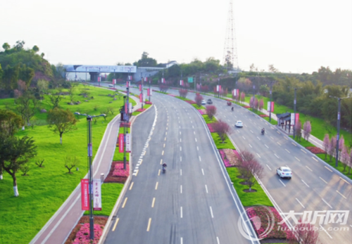 泸州多项景观绿化工程获省级奖项 美图打包送你(图2) 泸州多项景观绿化工程获省级奖项 美图打包送你(图2)