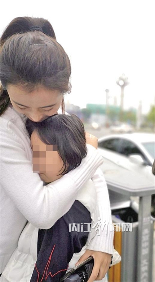 内江女孩失联牵动朋友圈&nbsp;全城总动员帮忙寻回(图2)