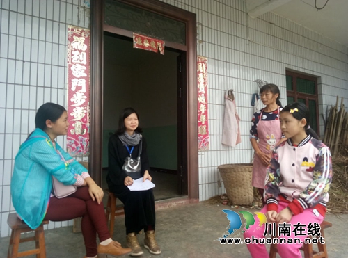 纳溪龙车镇小学：“千师进万家”架起家校连心桥(图1)