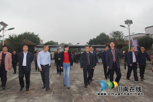 李镇、宋军率队到泸县天兴、云龙召开垃圾分类现场会(图3)