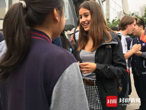 有朋自远方来！法国师生初到自贡：早知道恐龙(图2)