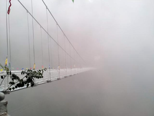 重阳登高赤水戈千崖，体验步步惊心7D玻璃桥(图6)