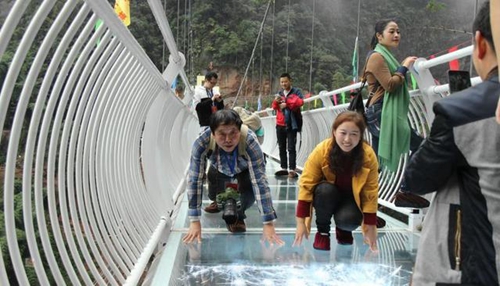 重阳登高赤水戈千崖，体验步步惊心7D玻璃桥(图8)
