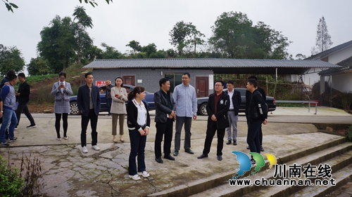 泸州市住建局到泸县立石镇开展“百镇建设行动”试点工作综合考评(图2)