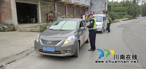 宜宾筠连交警大队扎实做好交通安全宣传工作(图2)