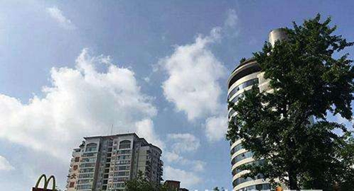 今年1-8月&nbsp;泸州主城区空气优良天数194天(图1)