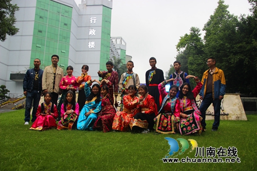 第二批理县青少年学生代表参访四川警察学院(图1)