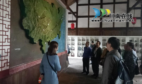 台湾彰化县职业联合总工会到宜宾翠屏区参访(图2) 台湾彰化县职业联合总工会到宜宾翠屏区参访(图2)