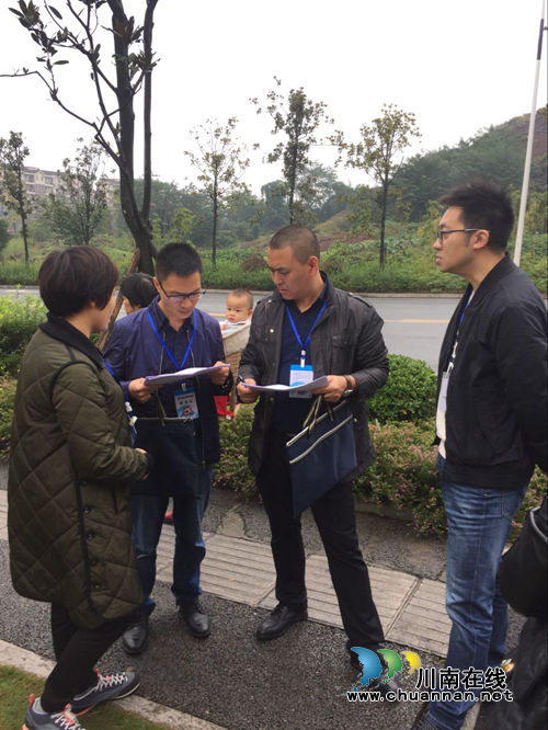 市、区统计局督查江阳区张坝街道四经普工作(图2) 市、区统计局督查江阳区张坝街道四经普工作(图2)