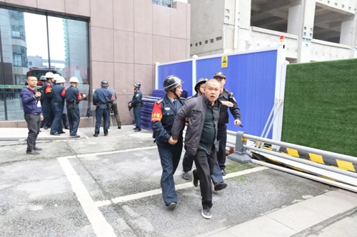 防暴处突&nbsp;西南医大中医院上演“空中救援”(图25)