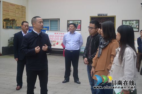 中央、省级媒体采访玉蟾街道基层社会治理工作(图2)