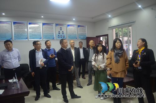 中央、省级媒体采访玉蟾街道基层社会治理工作(图3)