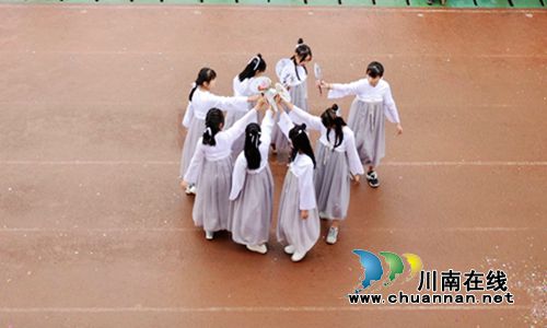 泸县六中举行第一届体育节暨第四十一届学生田径运动会(图15)