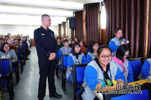 防拐骗禁毒品&nbsp;泸州警盾公益宣讲团一周讲三场(图12)