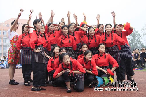 泸县建校举行第24届运动会开幕式(图10)