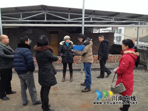 泸县立石镇开展违建治理行动&nbsp;推进文明城市创建工作(图1)