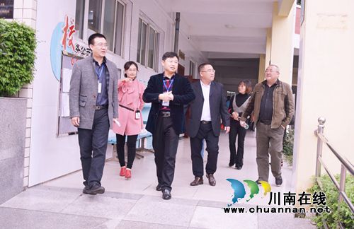 隆昌市教育代表团学习泸州十八中“创文”工作经验(图2)