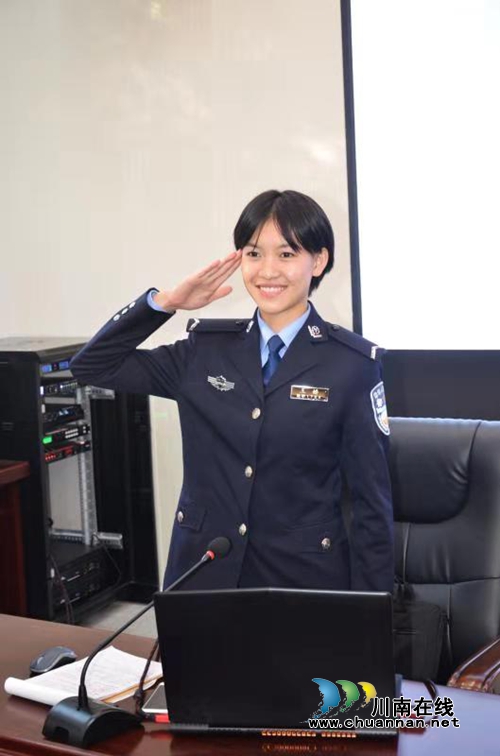 四川警院警盾宣讲团到分水讲校园欺凌交通安全(图3)