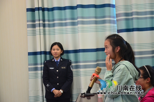 四川警院警盾宣讲团到分水讲校园欺凌交通安全(图9)