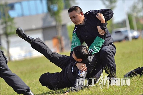 90名川渝森林公安赴内江联合“处突”(图5)