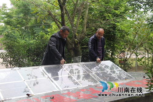 泸县政协主席李镇率队到云龙镇督导垃圾分类工作(图3) 泸县政协主席李镇率队到云龙镇督导垃圾分类工作(图3)