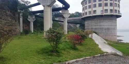 泸州依法取缔58座非法码头 修复水生态(图1) 泸州依法取缔58座非法码头 修复水生态(图1)