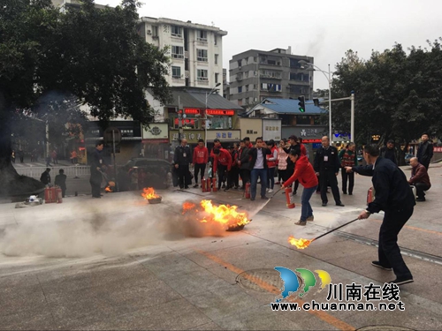 江阳区北城街道开展11.9消防安全演练(图2)