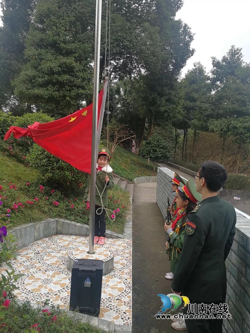 万诚国际星期8小镇走进沙田小学&nbsp;用心温暖寒冬(图8)