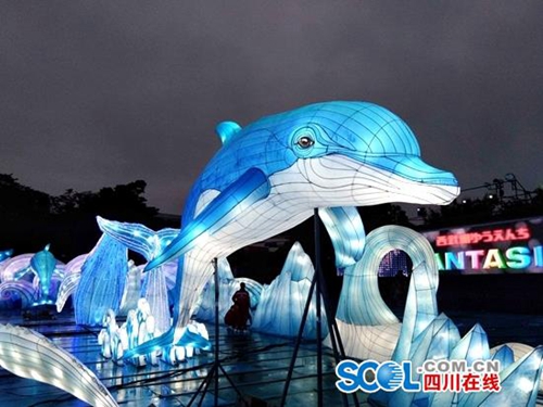 曼妙灯光世界！自贡彩灯“点亮”日本(图1)