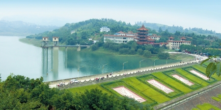 自贡铁腕根治水源威胁&nbsp;打造20公里“生态氧吧”(图2)