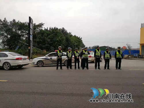 泸县东部片区集中开展道路运输执法安全大检查(图1)