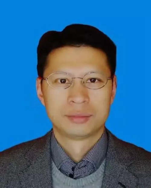 泸州官员挂职绿地酒业总经理&nbsp;千亿泸州在望？(图1)