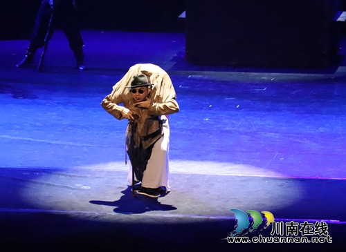 17、18日泸州大剧院看杂技舞剧《黎明前夜》(图4)