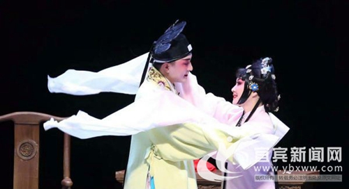 芳魂穿越400年 宜宾川剧《梅女》即将惊艳上演(图1) 芳魂穿越400年 宜宾川剧《梅女》即将惊艳上演(图1)