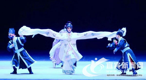 芳魂穿越400年 宜宾川剧《梅女》即将惊艳上演(图2) 芳魂穿越400年 宜宾川剧《梅女》即将惊艳上演(图2)