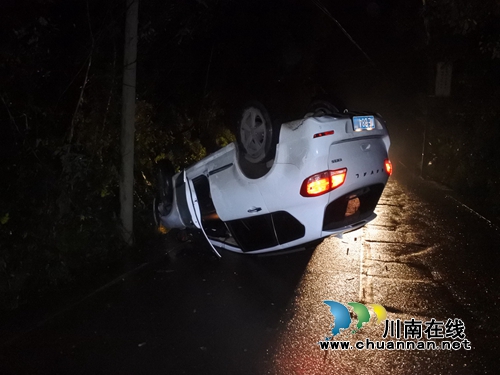 泸县公安局玄滩派出所严厉查处一起交通违法行为(图1)