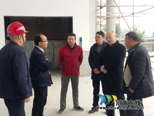 张文杰到泸县潮河镇督导企业发展及收费站项目建设工作(图1) 张文杰到泸县潮河镇督导企业发展及收费站项目建设工作(图1)