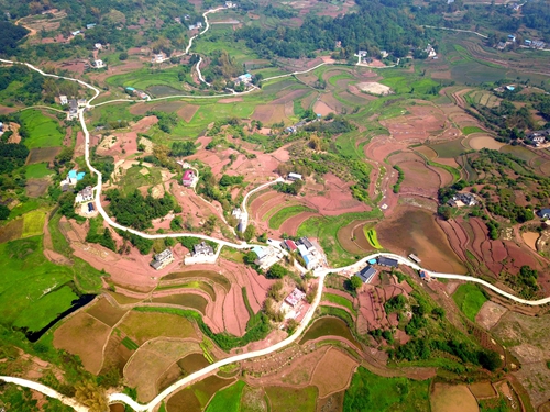 走过40年 泸州经济社会发展硕果累累(图10) 走过40年 泸州经济社会发展硕果累累(图10)