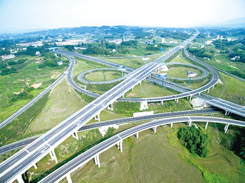 走过40年 泸州经济社会发展硕果累累(图9) 走过40年 泸州经济社会发展硕果累累(图9)