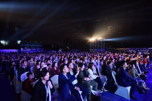 金科集美天宸：幻新东城，魔幻盛宴完美落幕(图2)