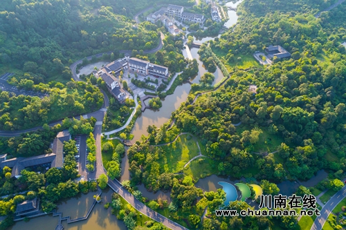 首届“千年画卷·醉享张坝”摄影大赛评选揭晓(图6) 首届“千年画卷·醉享张坝”摄影大赛评选揭晓(图6)