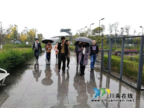 江阳区张坝街道开展体育馆消防安全工作检查(图2)