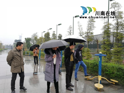 江阳区张坝街道开展体育馆消防安全工作检查(图1)