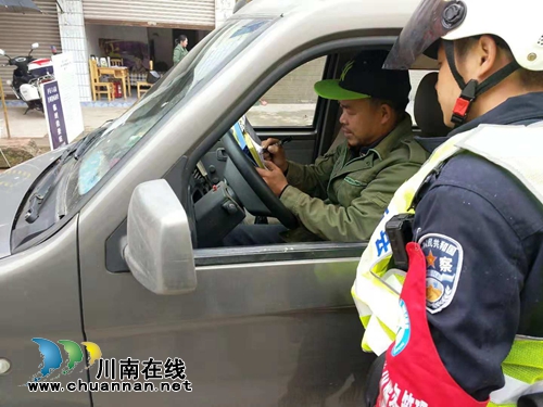 泸县立石镇开展“五统一、五联动”道路交通安全联合执法检查(图1)