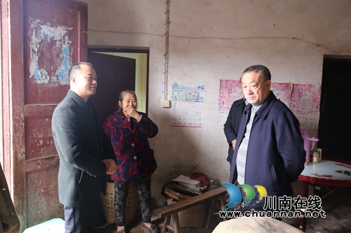 泸县政协副主席杜开卷到百和镇督导当前重点工作(图1) 泸县政协副主席杜开卷到百和镇督导当前重点工作(图1)