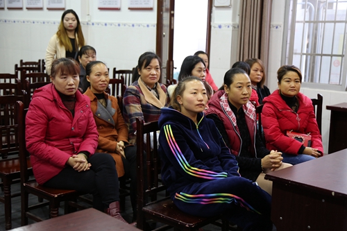 多类课程进夜校&nbsp;丰富多彩新生活(图8)