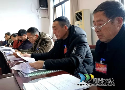 分水岭镇率先试推民生实事项目人大代表票决制(图5)